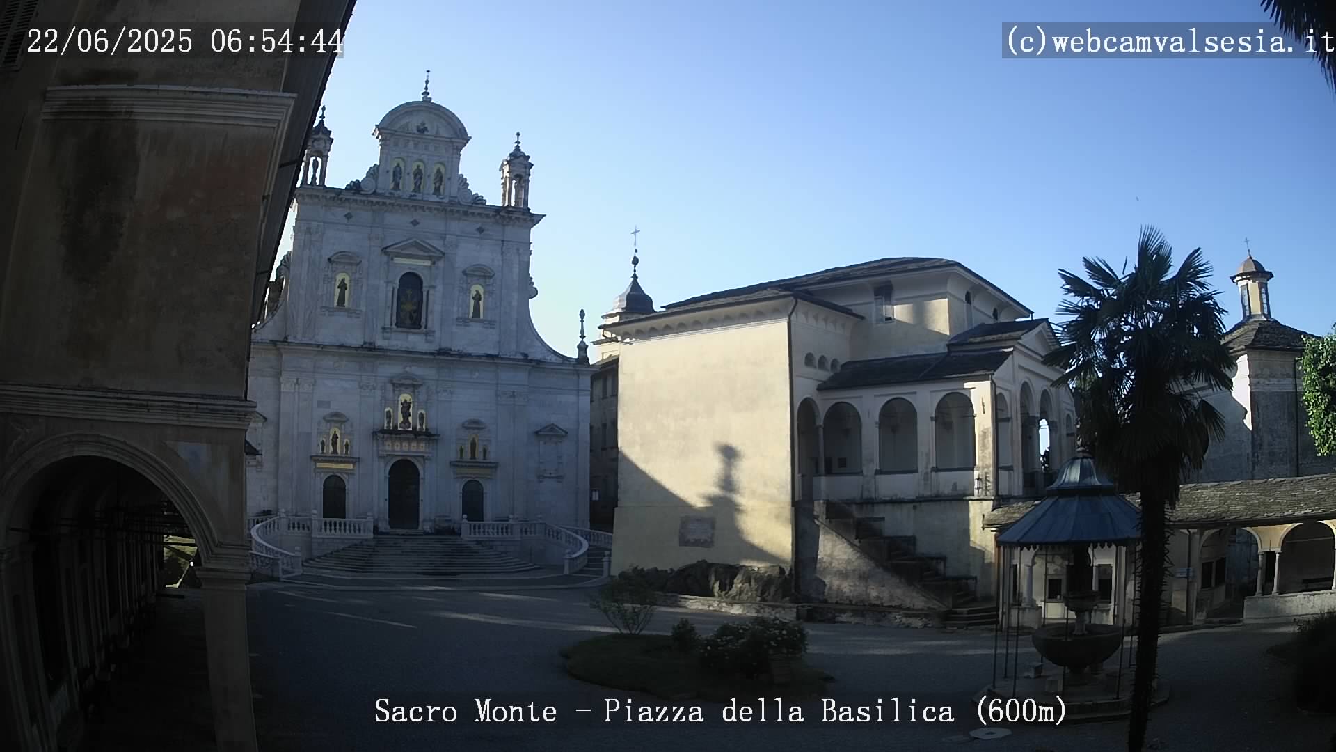 immagine della webcam nei dintorni di Alpe di Mera: webcam Varallo