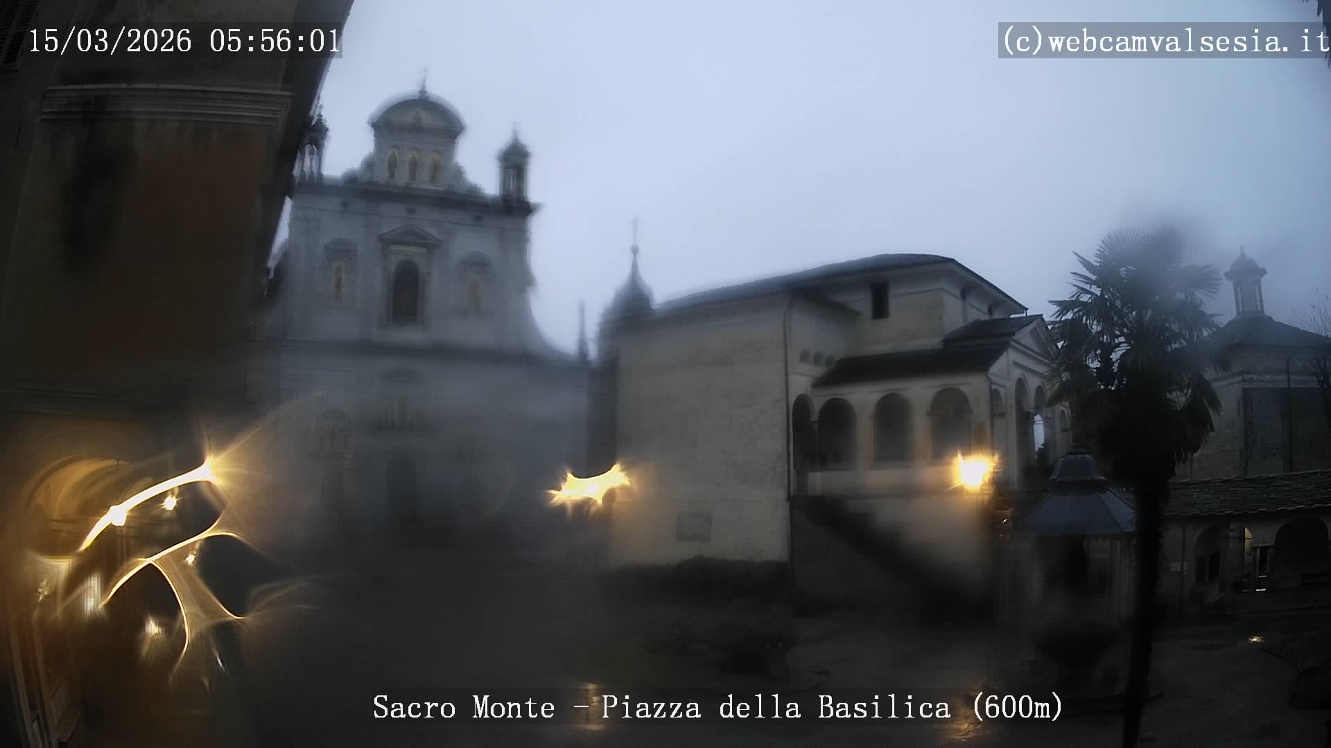 immagine della webcam nei dintorni di Pella: webcam Varallo