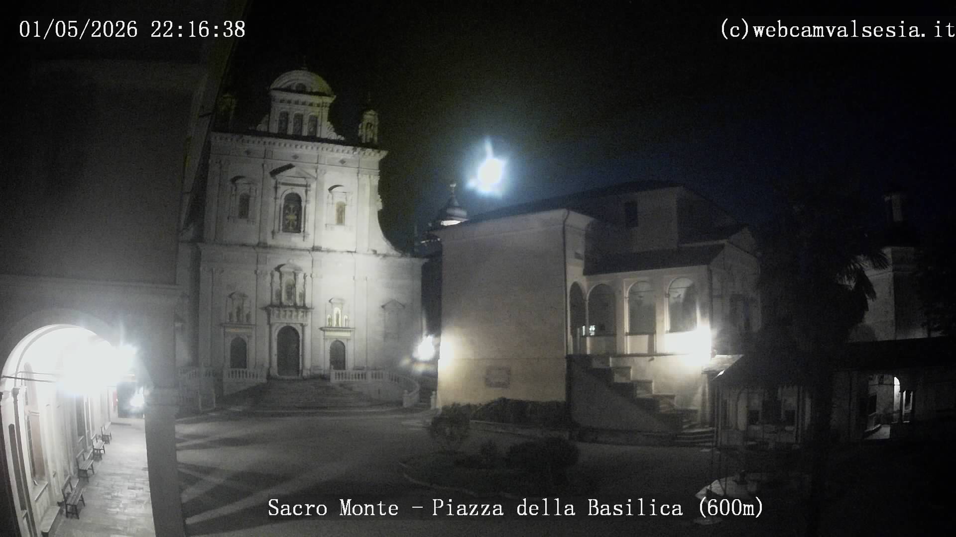 immagine della webcam nei dintorni di Lozzolo: webcam Varallo