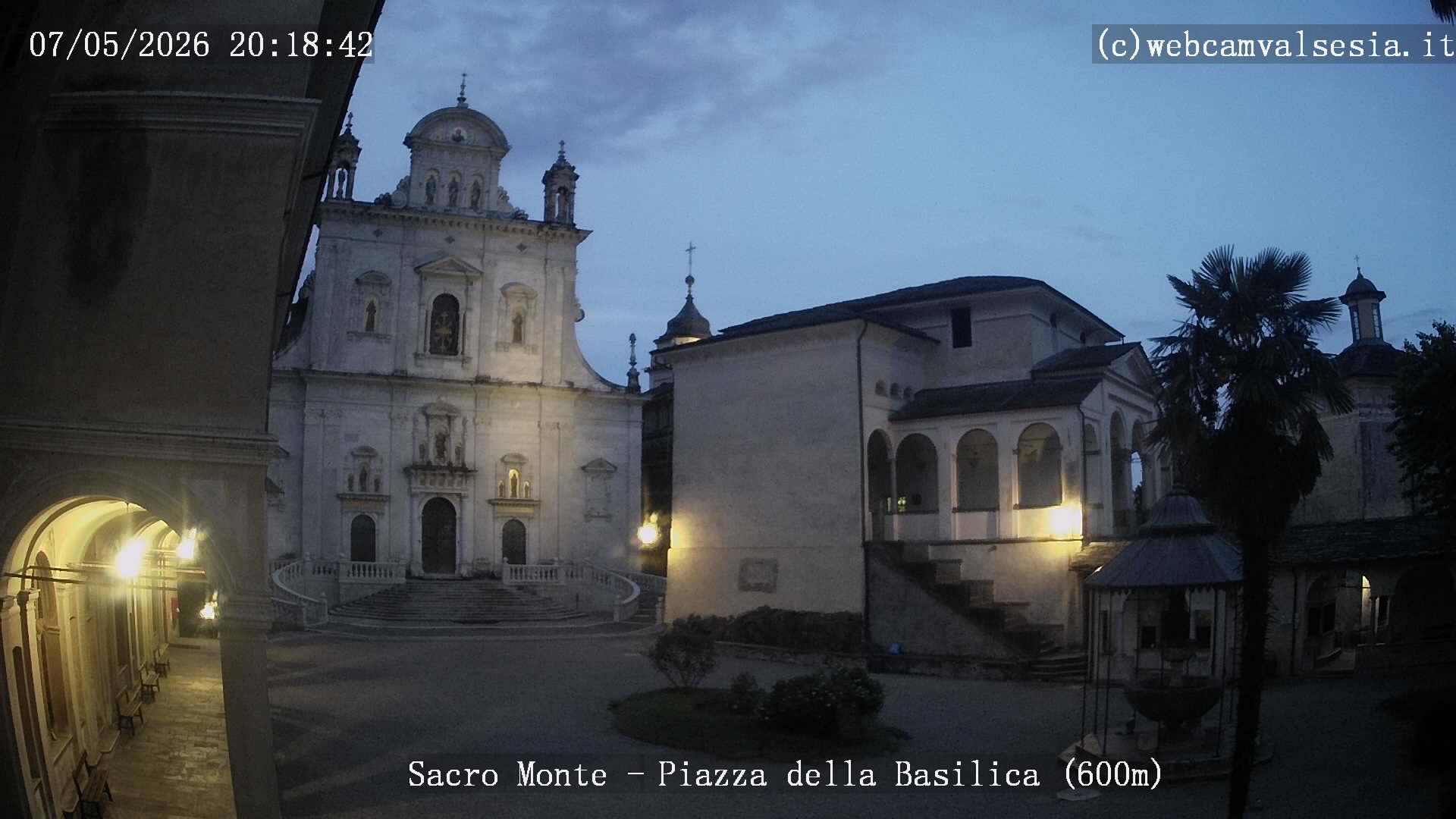 immagine della webcam nei dintorni di Pella: webcam Varallo
