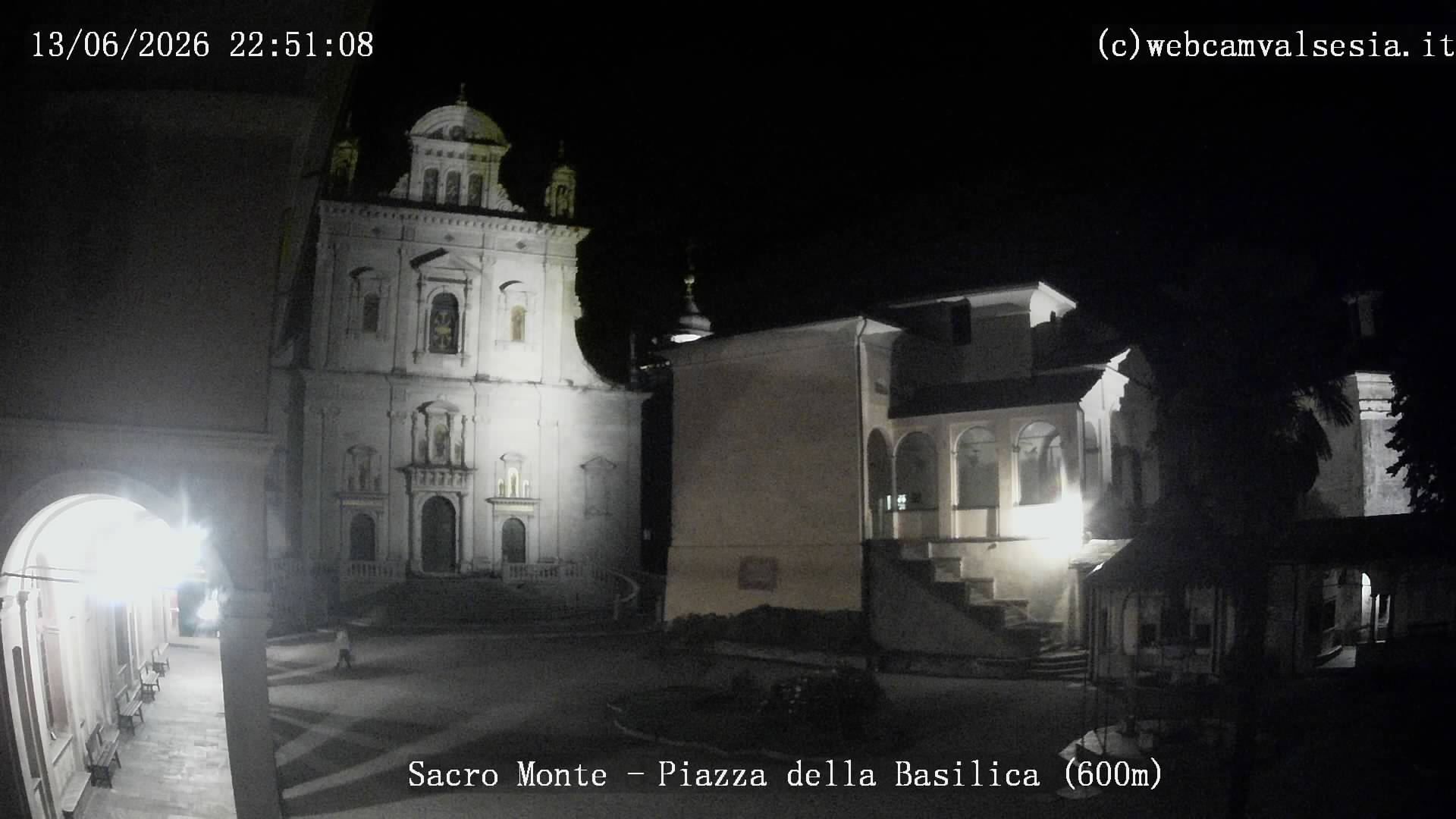 immagine della webcam nei dintorni di Pella: webcam Varallo