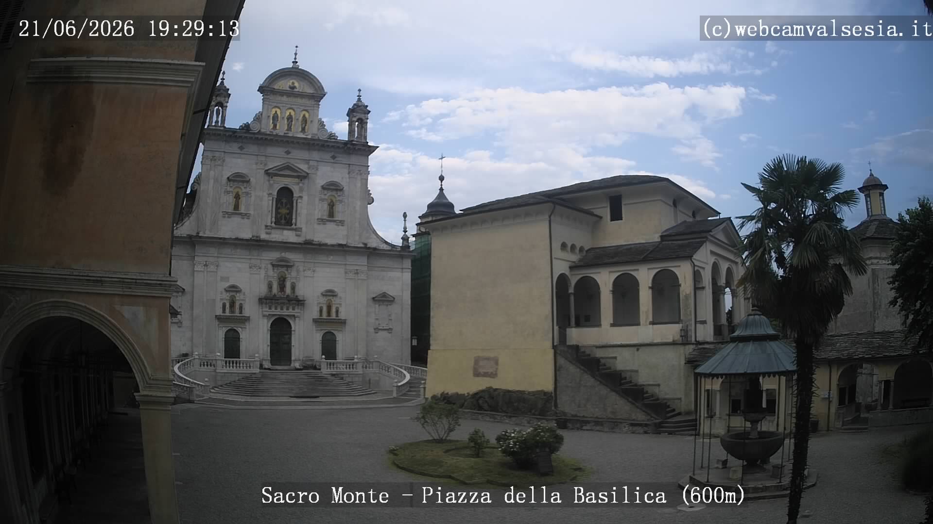 immagine della webcam nei dintorni di Alpe di Mera: webcam Varallo